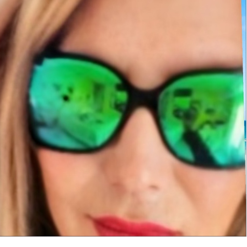Oakley Women's Sunglasses with Green Mirrored Polarized Lenses Overtime
